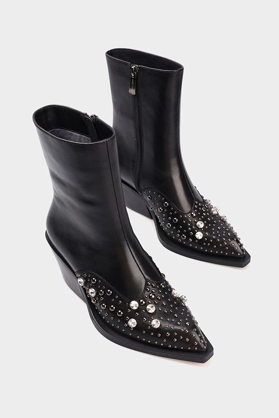 Казаки Marc Cony