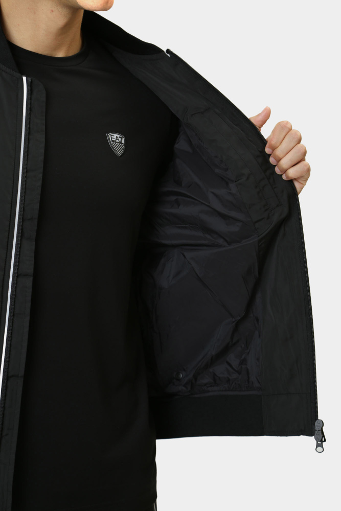 8NPB12_PN7LZ_1200 Бомбер EA7 Черный