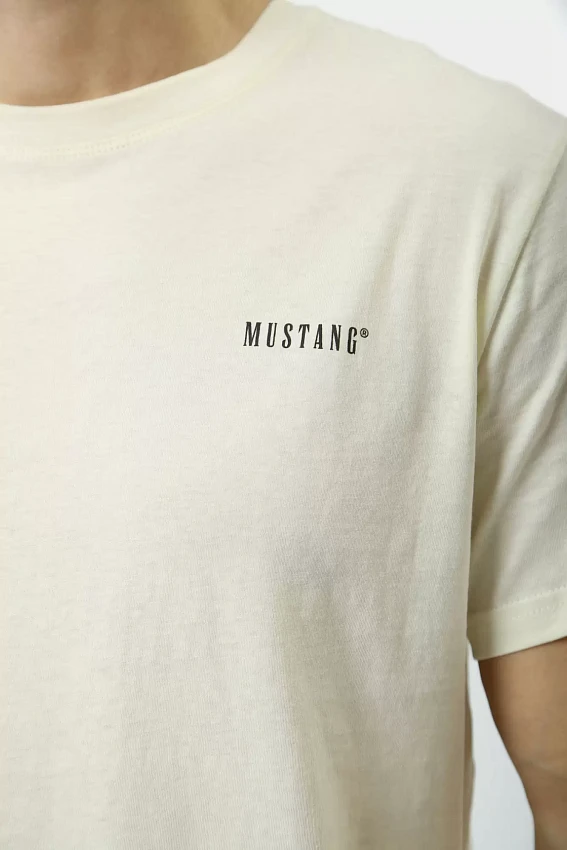 Футболка Mustang Молочный