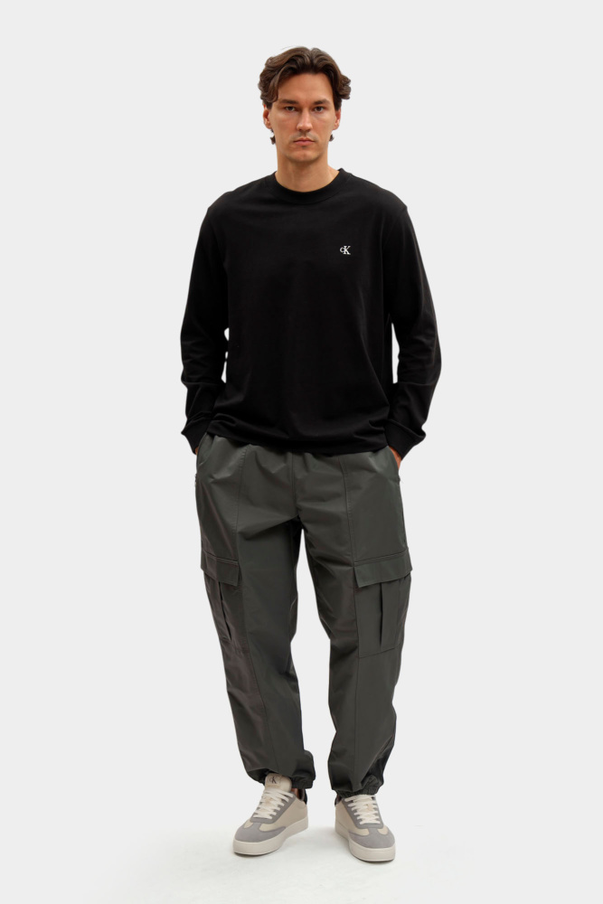 LV04RD247G Лонгслив Calvin Klein Jeans Черный