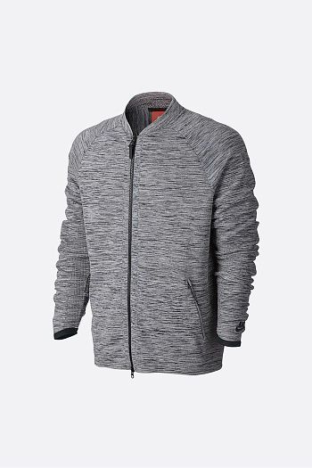 Бомбер Nike