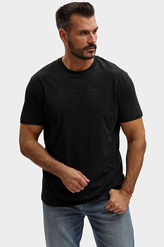 Футболка Armani Exchange