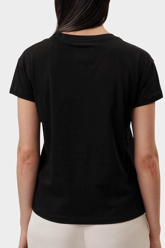 Футболка Armani Exchange Черный