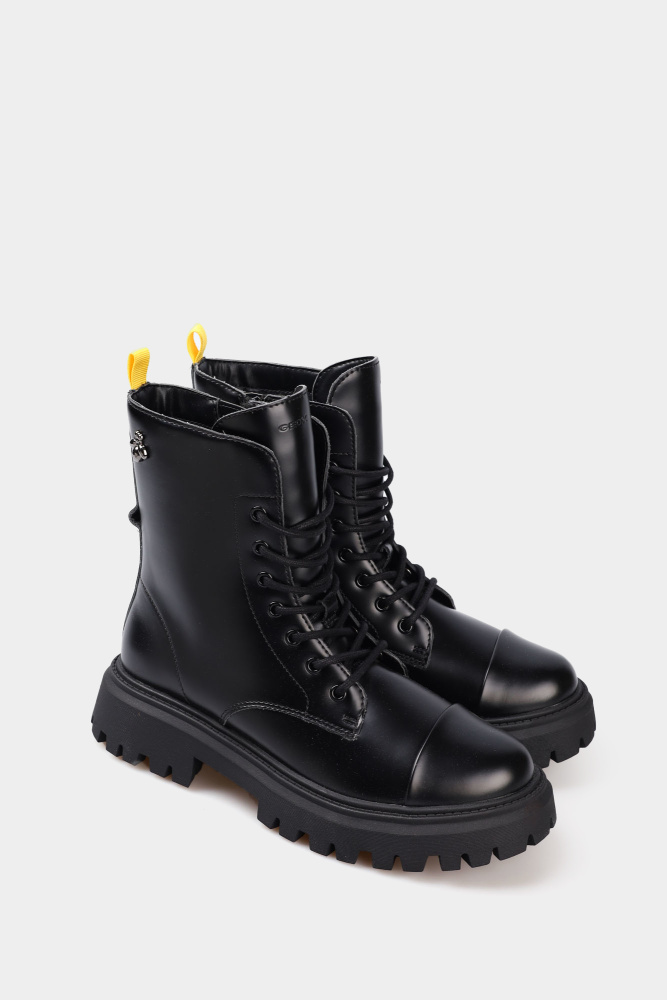 J46M6J000CN Ботинки Geox Черный