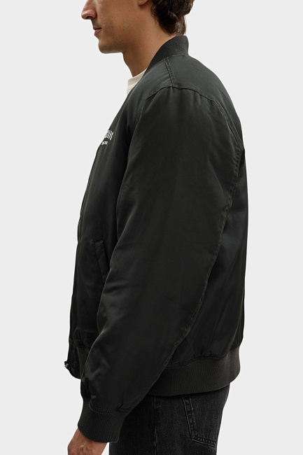 Бомбер Mustang