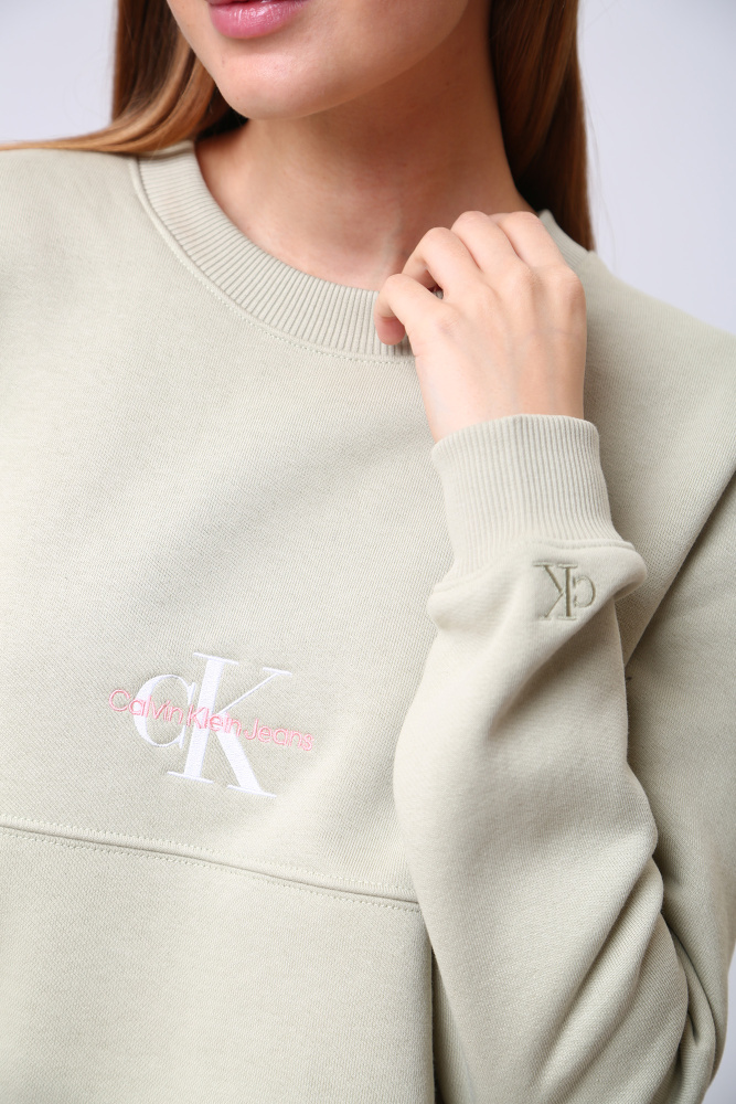J20J218982 свитшот calvin klein jeans 
