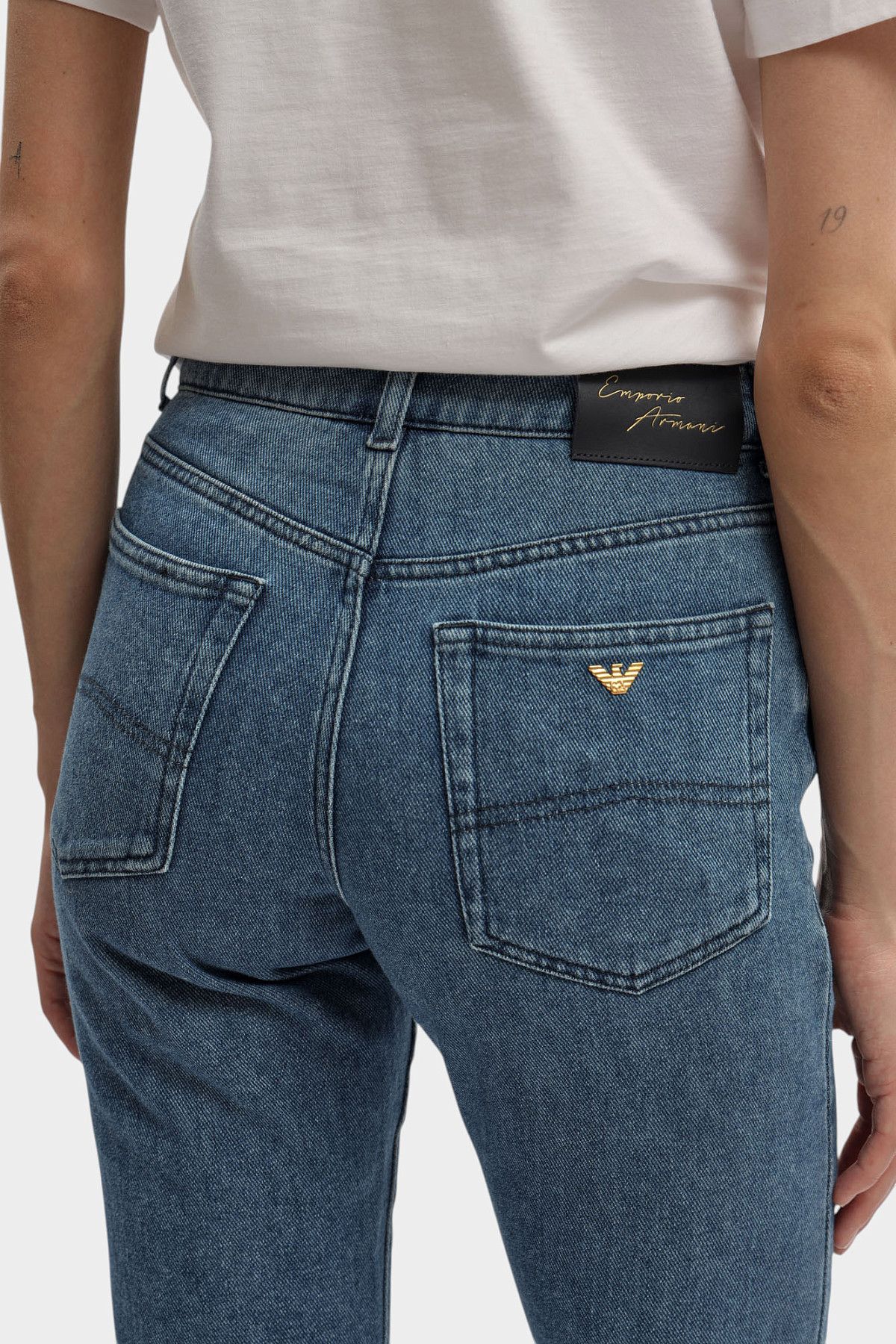 Джинсы Emporio Armani