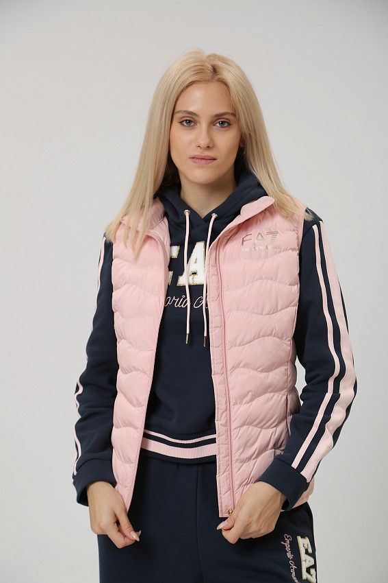 Жилет пуховый EA7