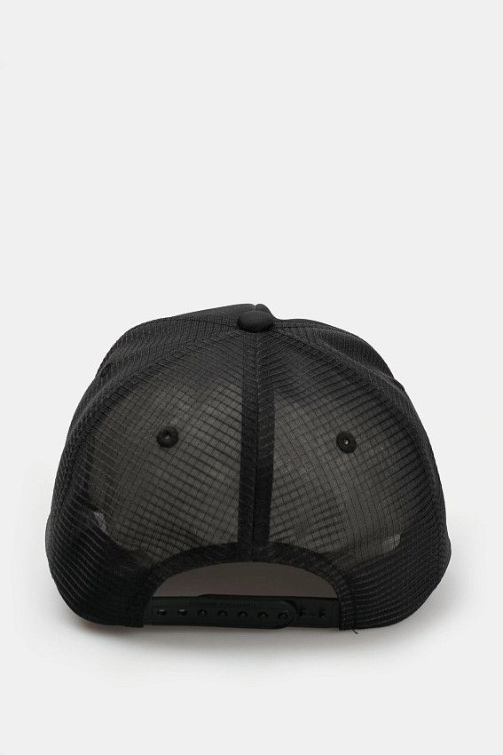 Кепка Armani Exchange Черный