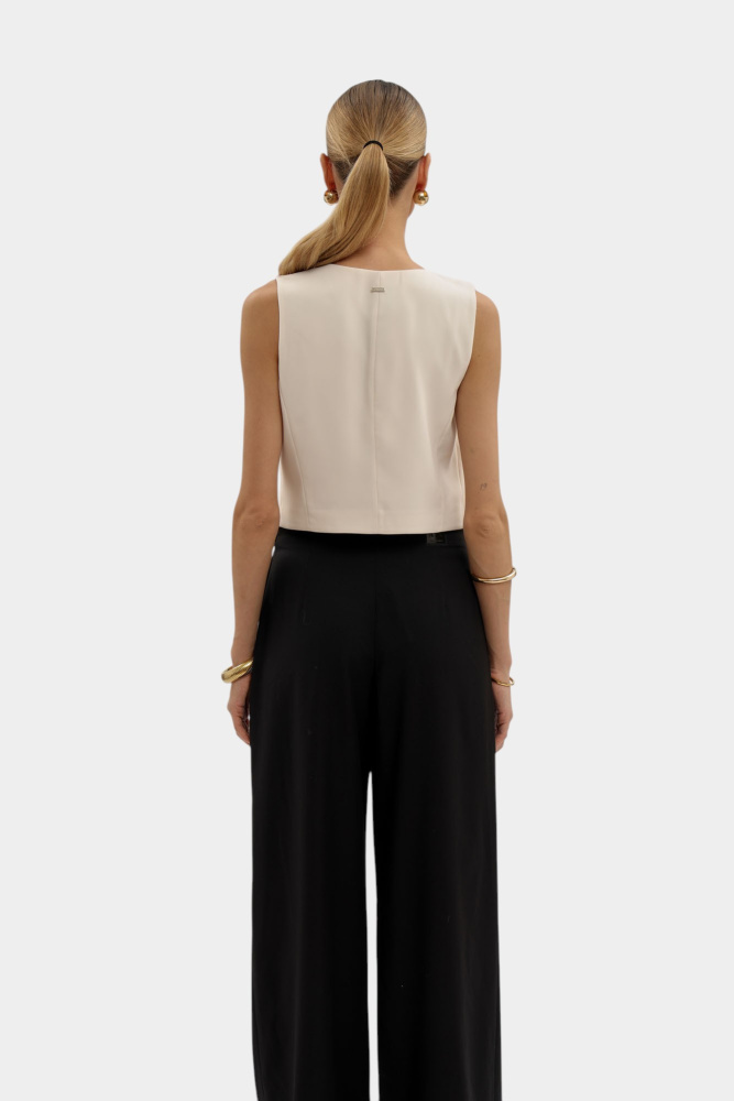 XW001279_AF16148 жилет armani exchange 