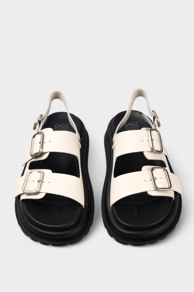 S8-362-1 Сандалии Graciana Белый