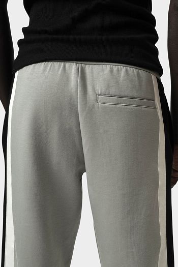 Брюки спортивные Armani Exchange - купить спортивные брюки Armani Exchange в интернет-магазине, цены в Москве и Краснодаре - Мёд