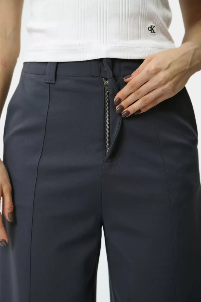 J20J224266 брюки calvin klein jeans 