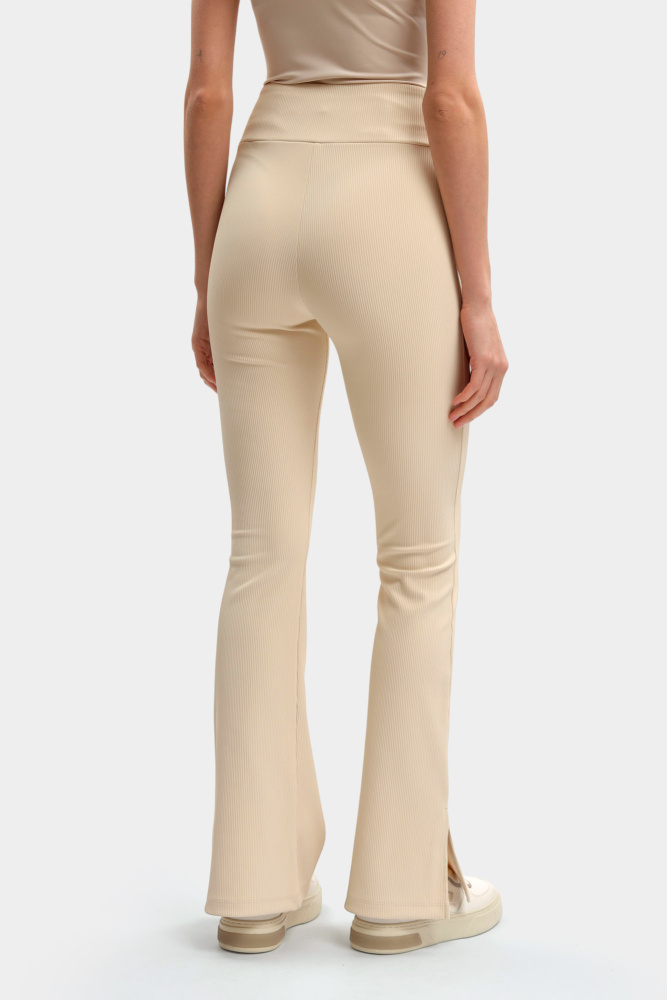 7W000989_AF15721 брюки ea7 