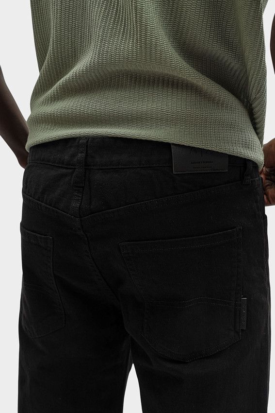 Джинсы Armani Exchange