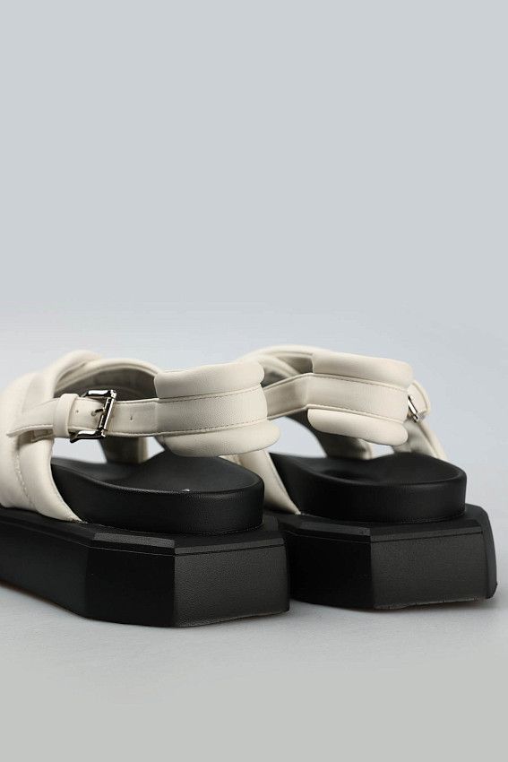 Сандалии Graciana