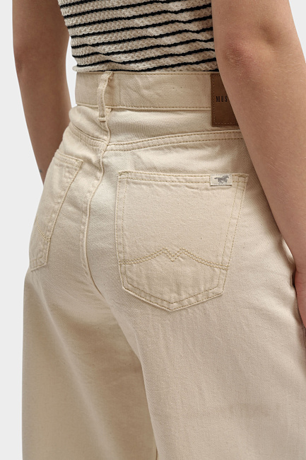 Джинсы Mustang