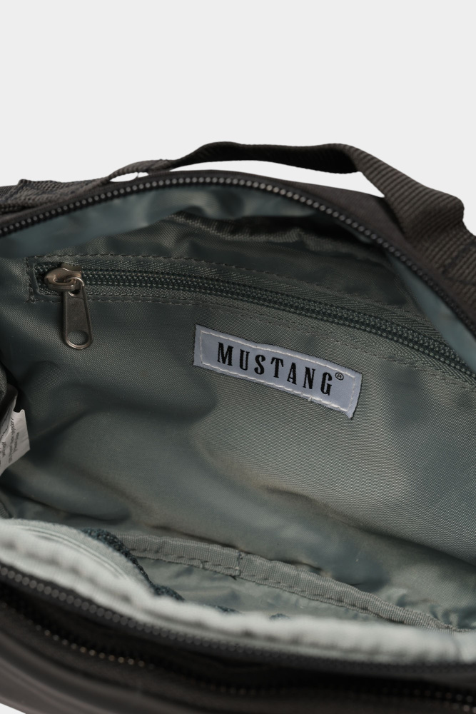 45.1194 Сумка Mustang Черный