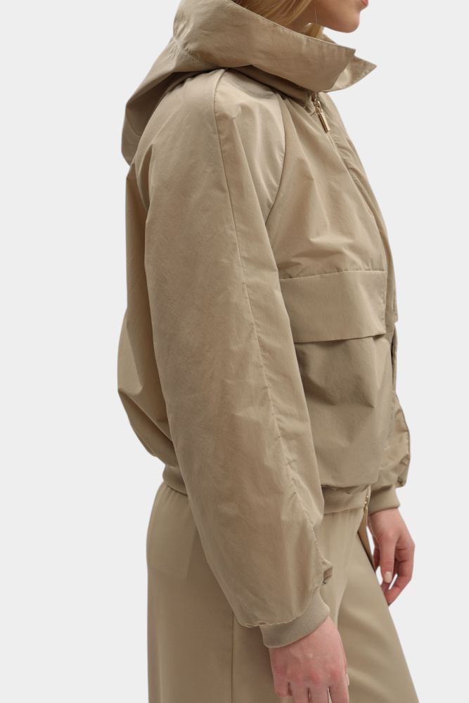 XW001932_AF21526 ветровка armani exchange 