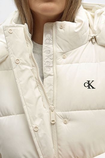 Пуховик черный Calvin Klein Jeans
