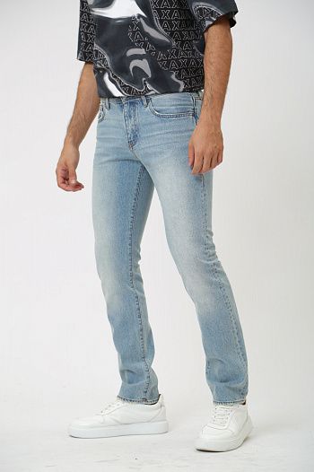 Джинсы Armani Exchange