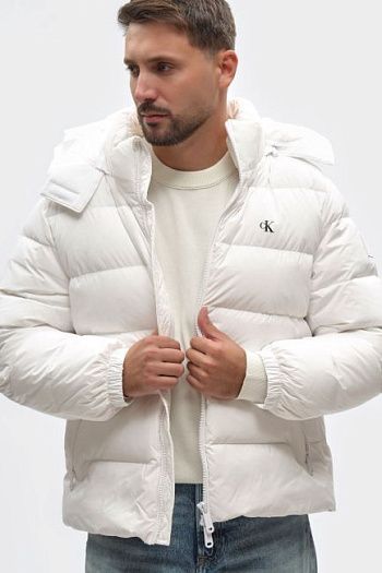 Пуховик белый Calvin Klein Jeans