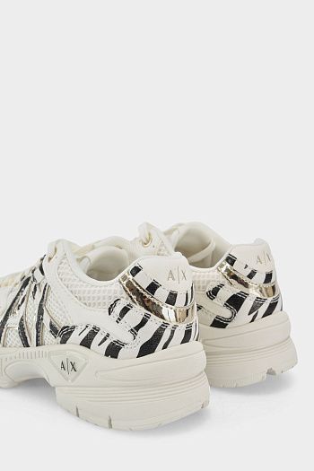 Кроссовки белые Armani Exchange