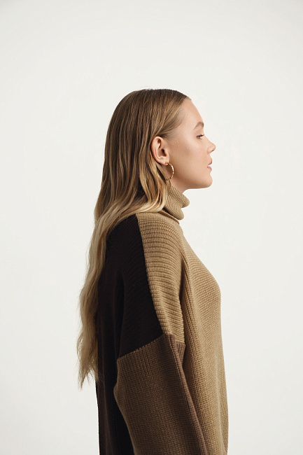 Свитер The Hills