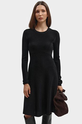 Платье повседневное из вискозы черное Armani Exchange
