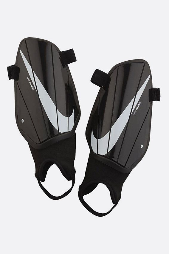 Щитки футбольные Nike Черный