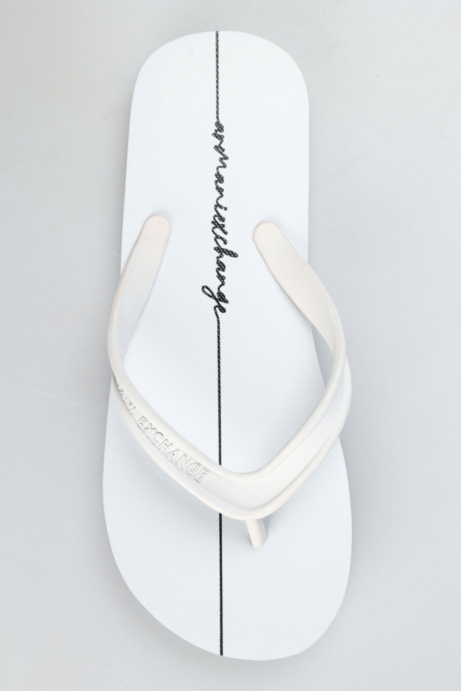 XDQ010_XV700 Шлепанцы Armani Exchange Белый