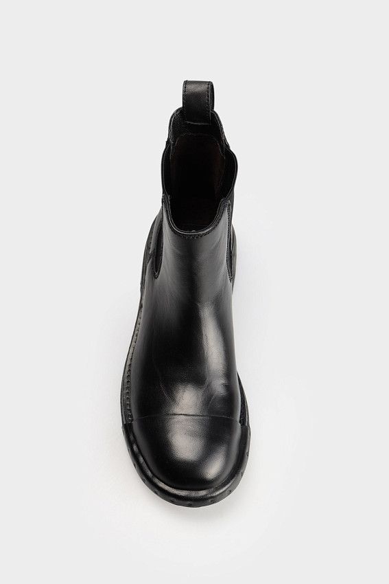 Челси Marc Cony