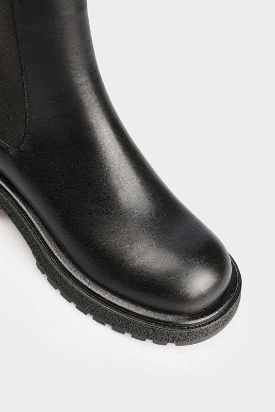 Челси Marc Cony