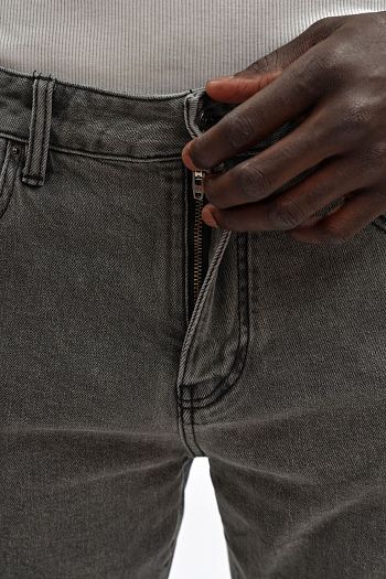 Джинсы Armani Exchange