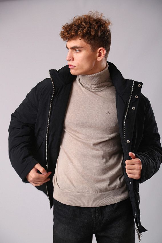 Куртка пуховая Armani Exchange Черный