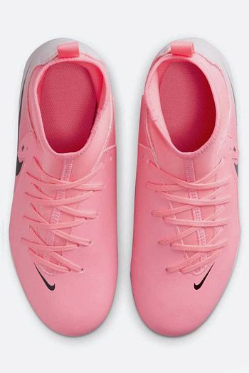 Бутсы Nike