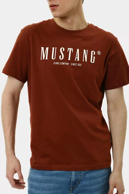 Футболка Mustang