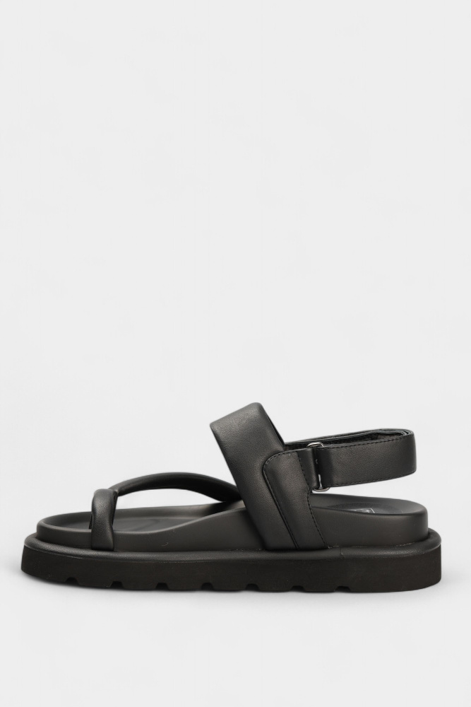 QS569-F203 Сандалии Graciana Черный