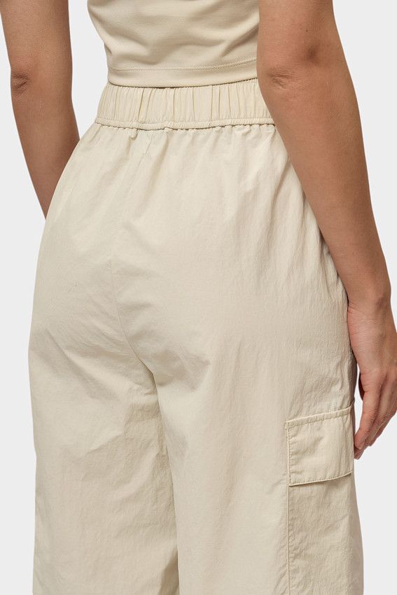 Брюки EA7 Молочный