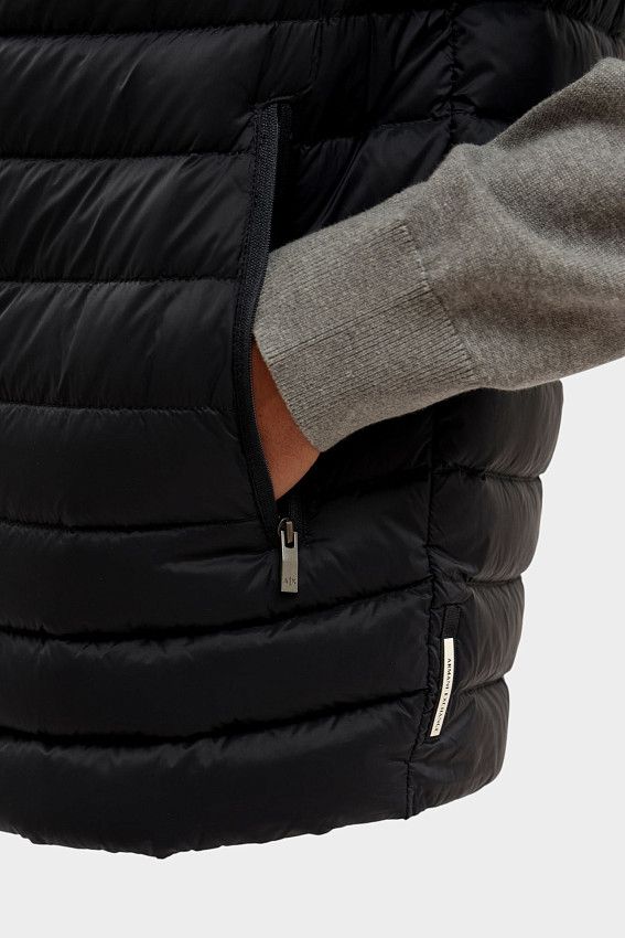 Жилет утепленный Armani Exchange Синий