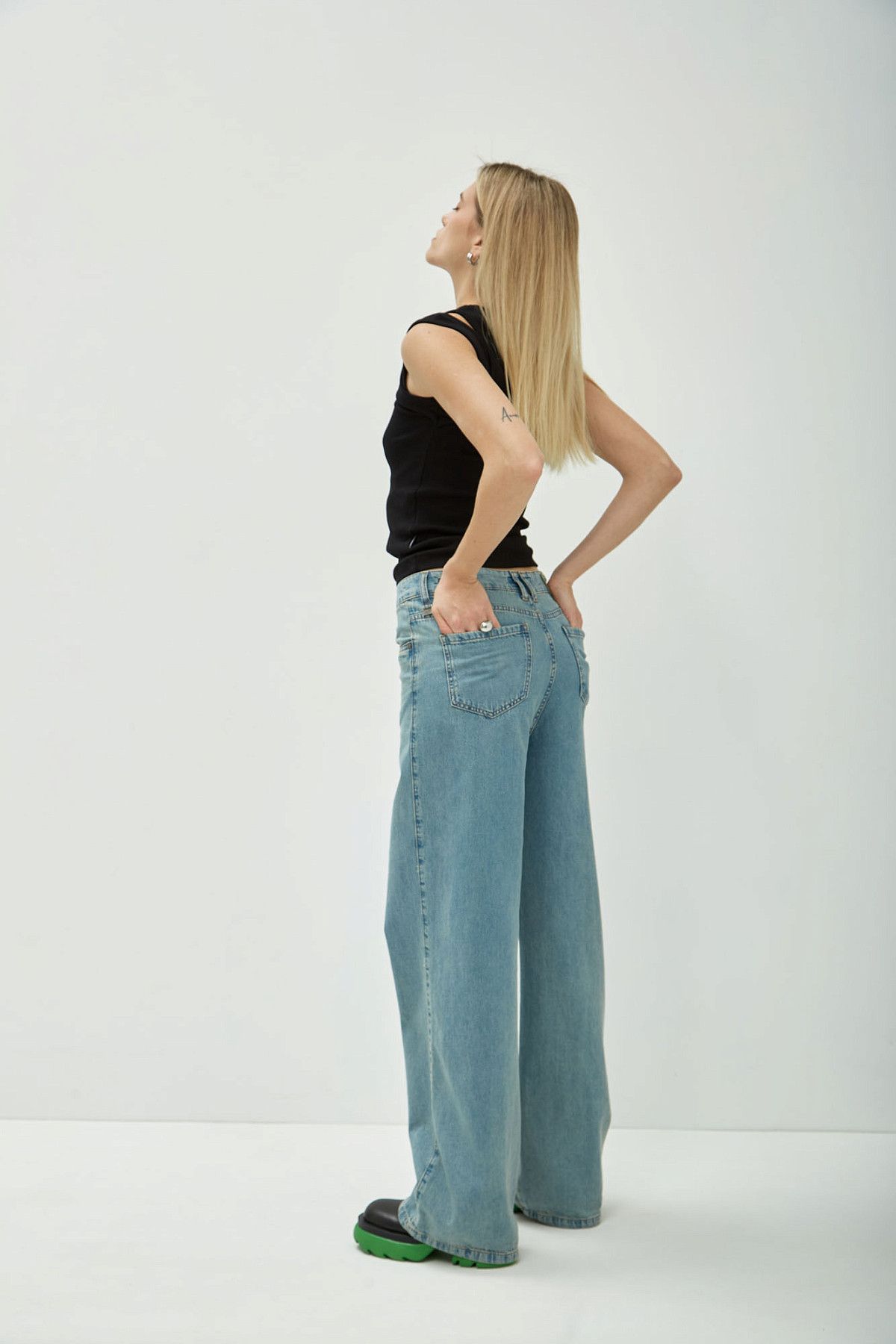 Джинсы WIDE LEG  Van Mich