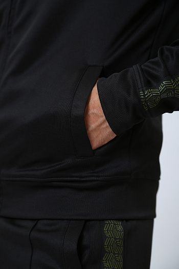 Джемперы, свитеры и кардиганы