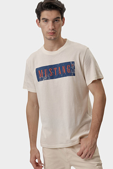 Футболка Mustang