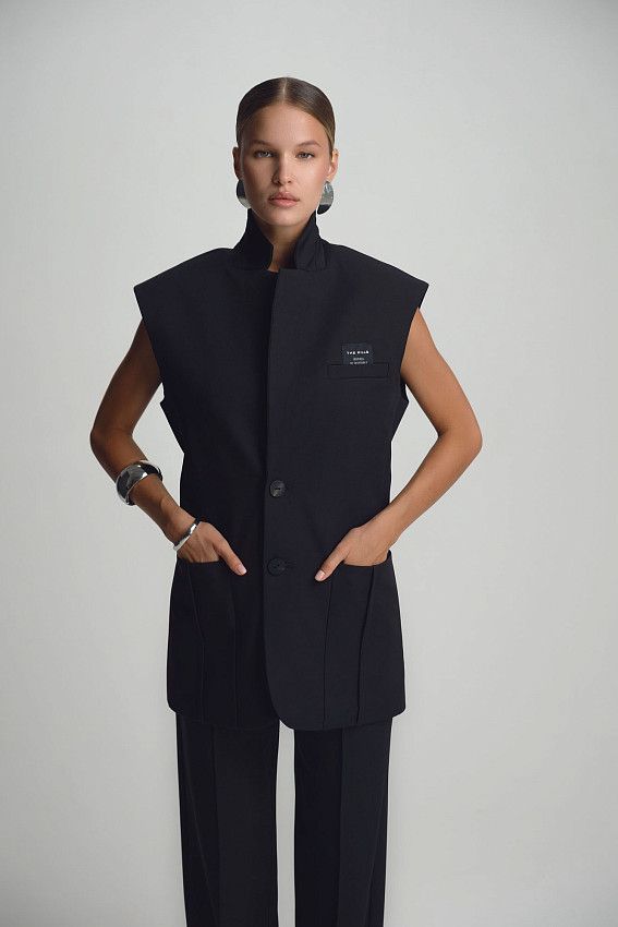 Жилет The Hills Черный