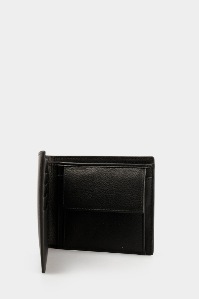 XM000167_AF22541 Кошелек Armani Exchange Черный