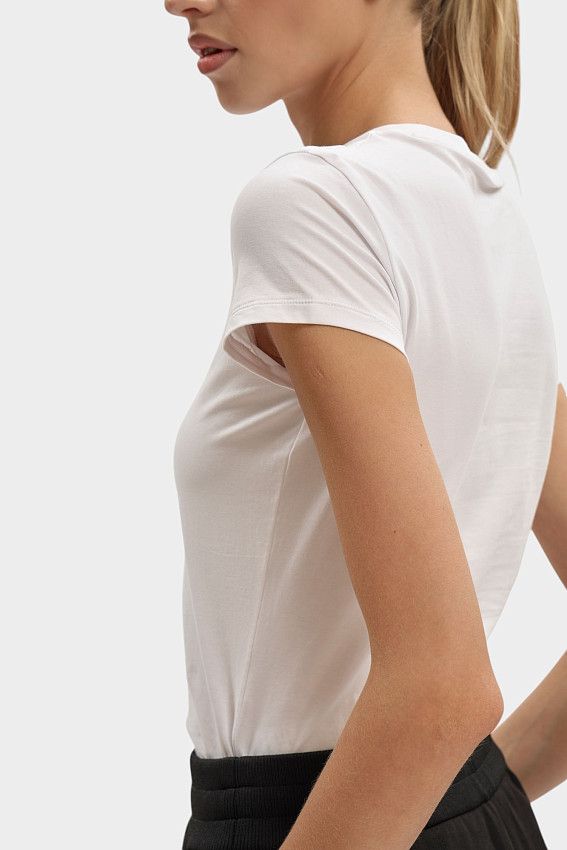 Футболка Armani Exchange Белый