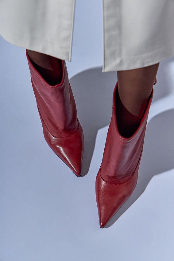 Ботильоны закрытые Red Pin