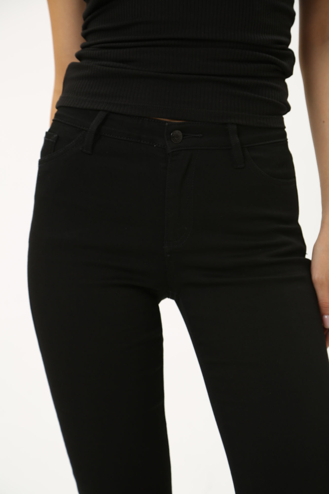 8NYJ45_Y3TCZ брюки джинсовые armani exchange 