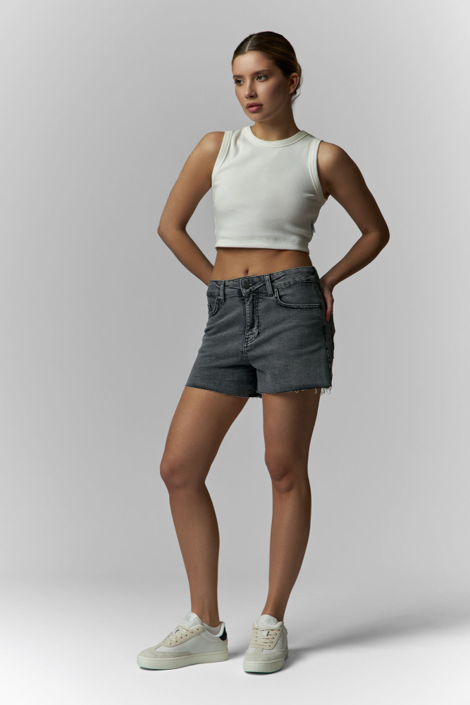 VW-OMA-33-014 шорты джинсовые van mich 