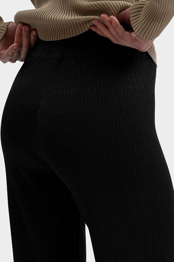 Брюки Armani Exchange Черный